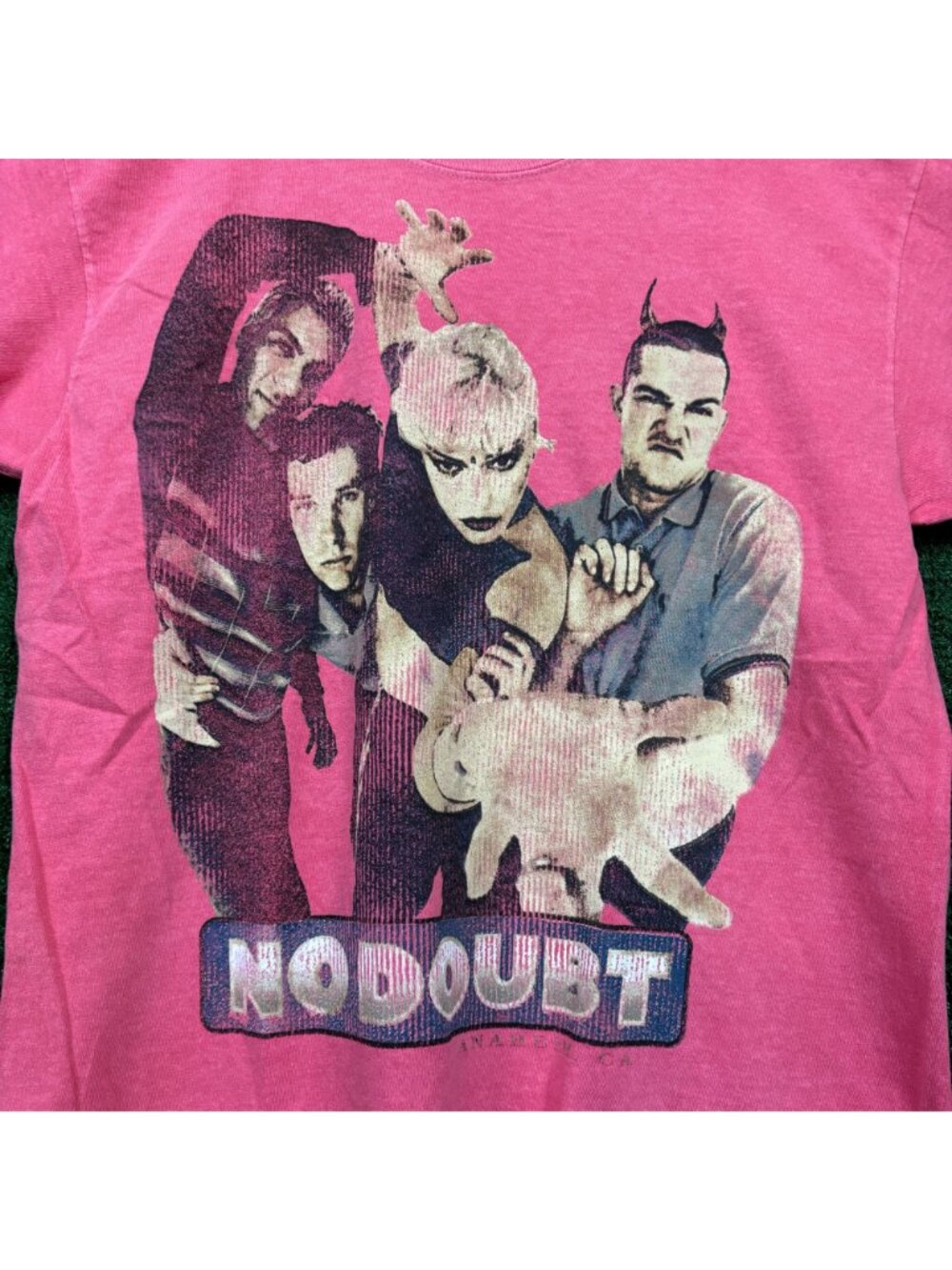 No Doubt Tragic Kingdom Album Rock Band T-Shirt Size S/M - Picture 2 of 4